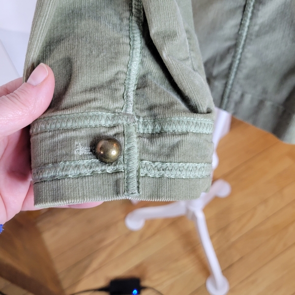 Womens J Jill Green Corduroy Button Front Jacket Size Med Petite - Picture 5 of 9